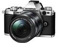 OLYMPUS OM-D E-M5 Mark II 14-150mm II レンズキット