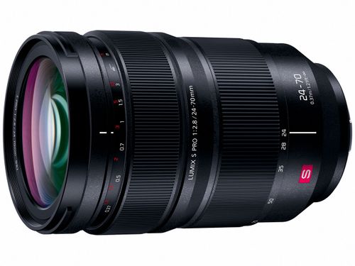 LUMIX S PRO 24-70 mm F2.8 S-E2470