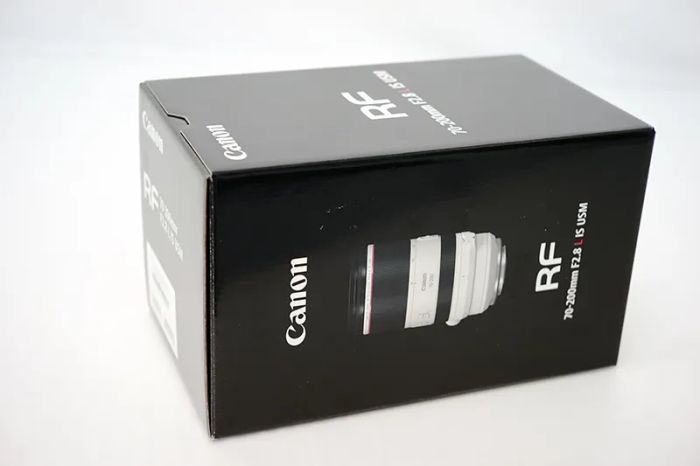 キヤノン RF70-200mm F2.8 L IS USM 望遠ズームレンズ 
