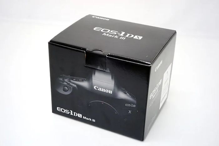 キヤノン EOS-1D X Mark III ボディ 一眼レフカメラ 