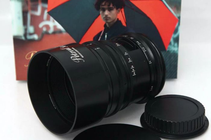 ロモ Petzval 80.5 f1.9 MKII 