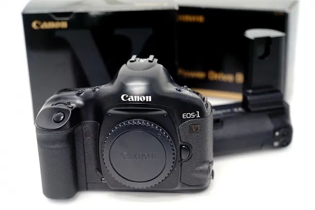 キヤノン EOS-1V ボディ フィルムカメラ