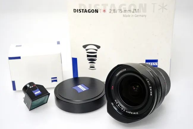 カールツァイス Distagon T* 15mm F2.8 ZM レンズ