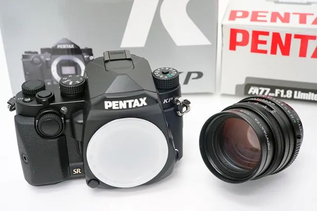 ペンタックス KP ボディ ブラック 他 カメラ