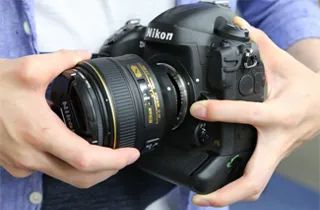 はずし方がわからない!! レンズの取り付け・外し方