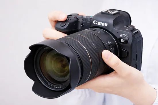 【2026年版】EOS R6は今売り時？価格下落の前に売るべき理由