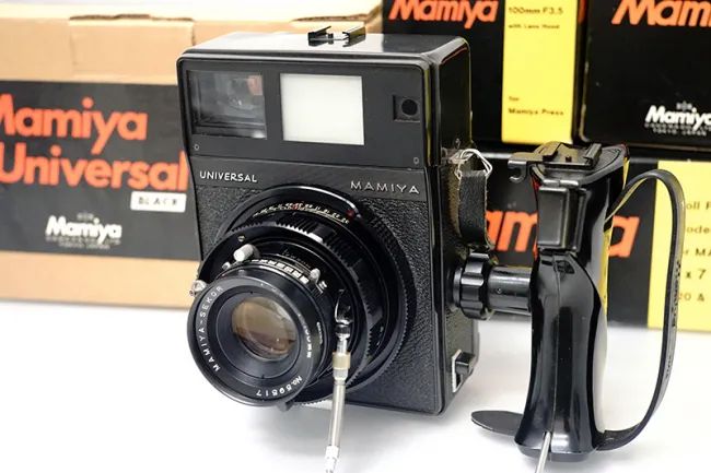 マミヤ ユニバーサルプレス ボディ 中判カメラ