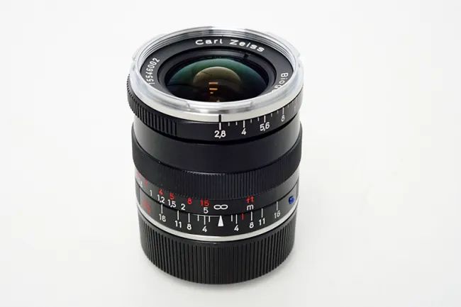 カールツァイス Biogon T* 2.8/21 ZM レンズ