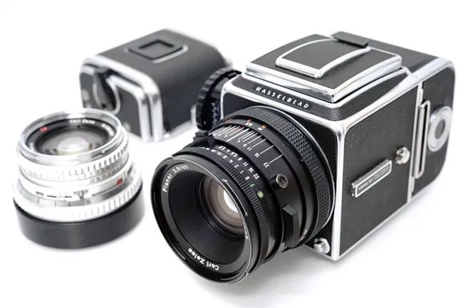 ハッセルブラッド 500C/M ボディ - Carl Zeiss Planar CF T* 80mm F2.8他 カメラ・レンズ