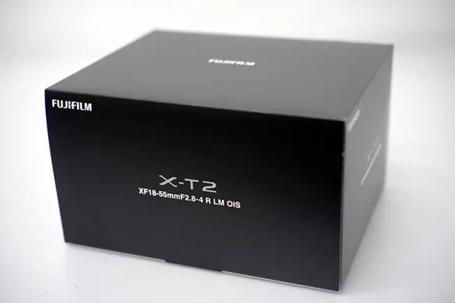 富士フイルム X-T2 レンズキット カメラ