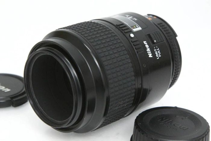 ニコン AI AF Micro Nikkor 105mm F2.8D