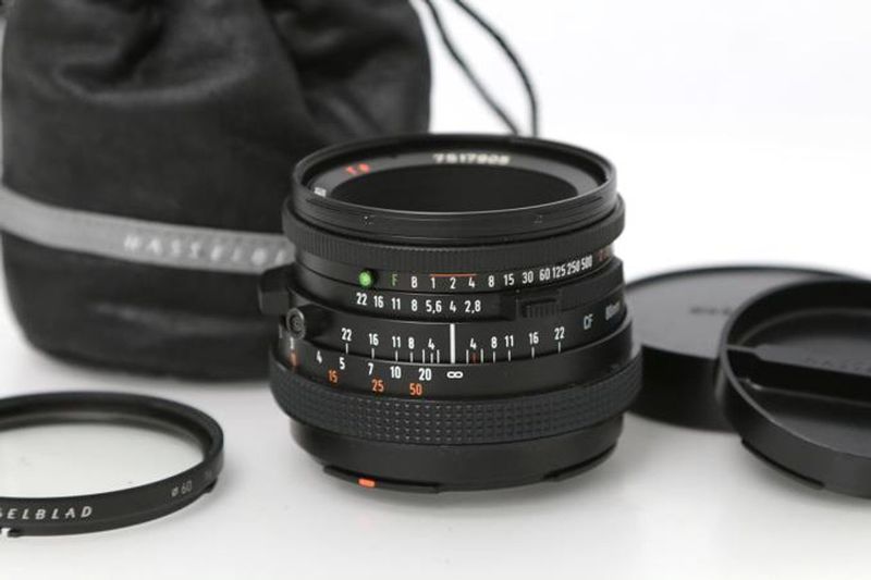 Planar T* CF 80mm F2.8