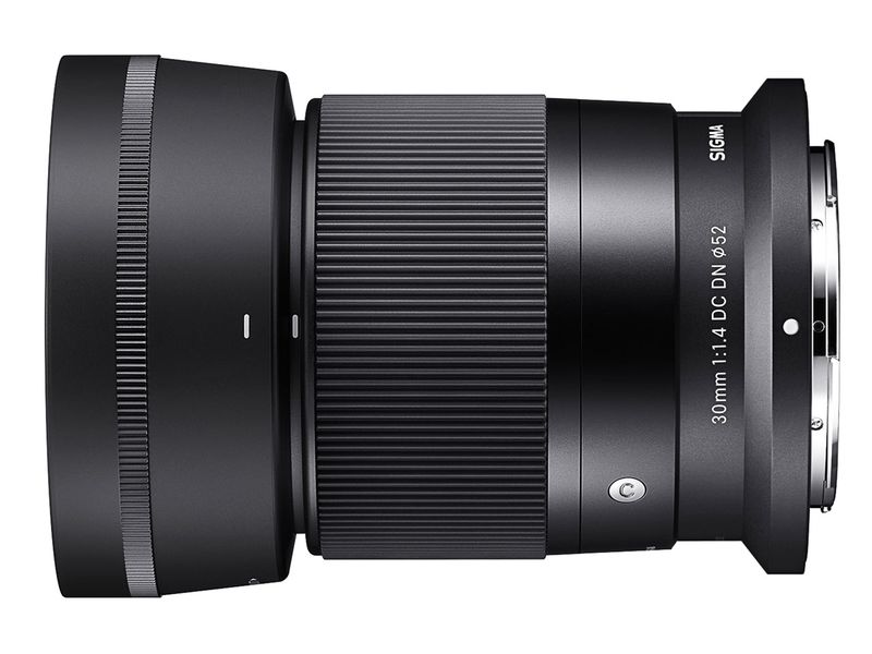 30mm F1.4 DC DN